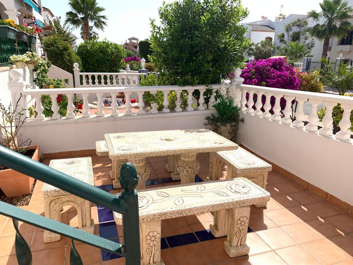 Villamartin, Lovely 2 Bed House, Short Walk To The Plaza. Orihuela Exterior foto